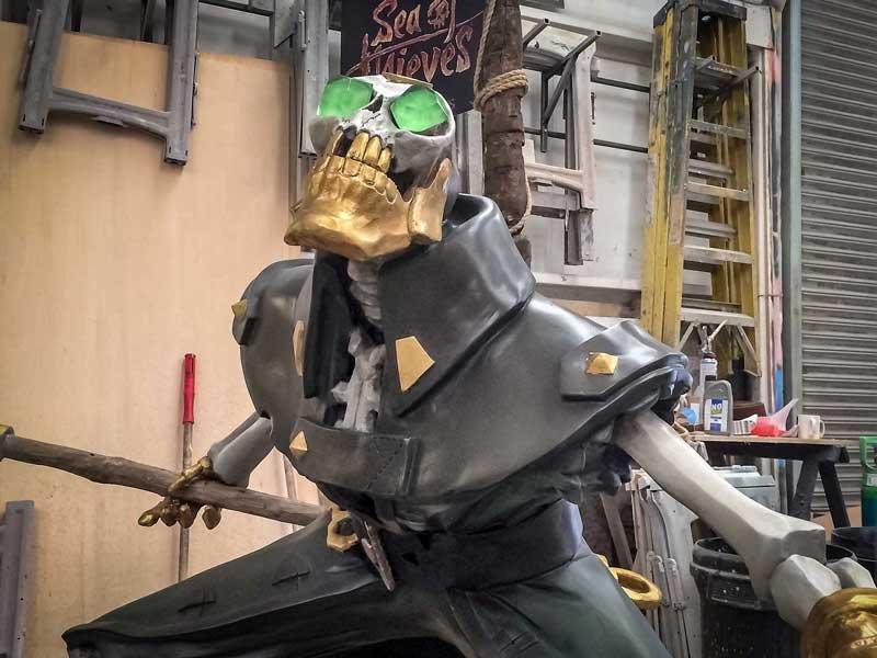 Sea of thieves game fibreglass sculpture of skull character.