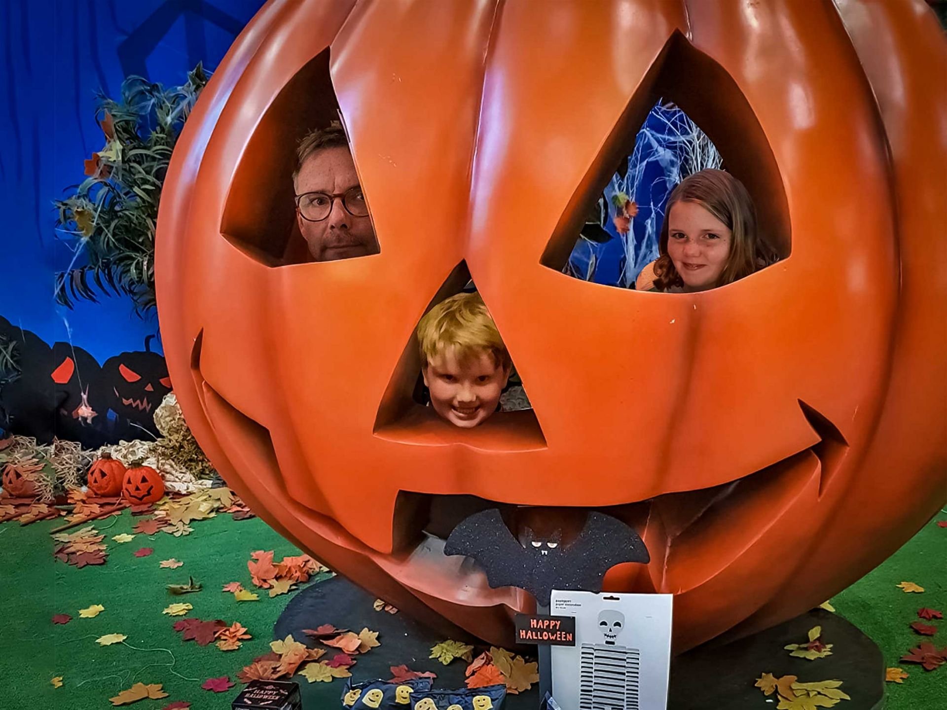 Halloween pumpkin giant prop