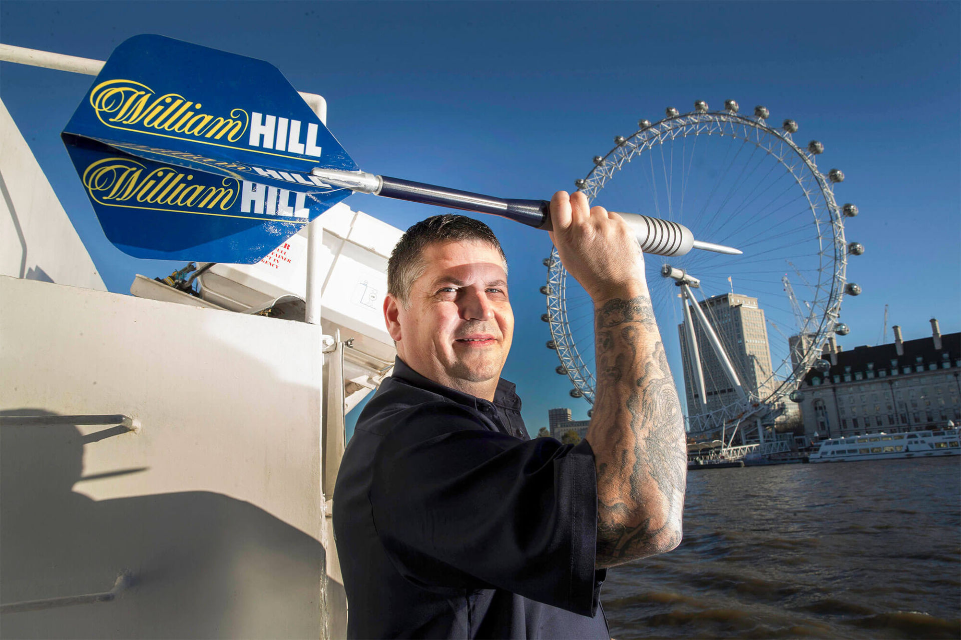 William Hill Oversized Dart Prop Spur Creative